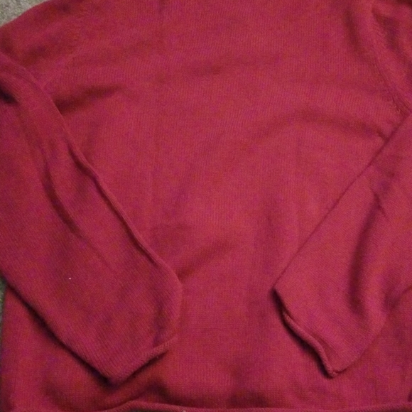 Sweater - Picture 3 of 3